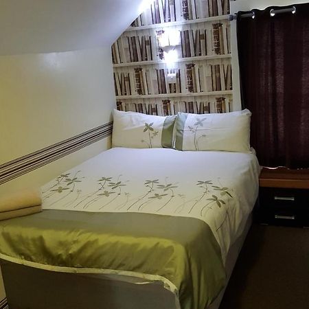 Portsmouth Budget Hotels - All Rooms Are En-Suite Dış mekan fotoğraf